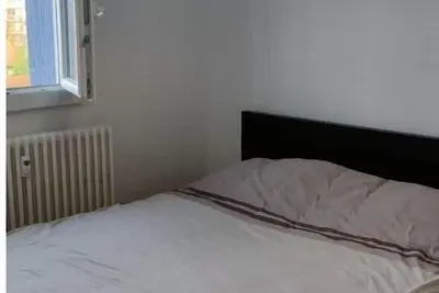 Image de Bel Appartement 71m² Central au Calme