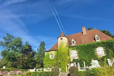Image de Chateau du XVe pour 25 personnes, piscine et parc