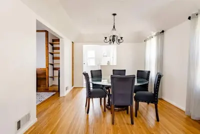 Image de Entire house in a vibrant neighborhood - 3 Beds\n