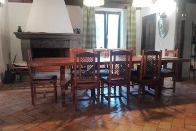 Image de Rustic Elegance at Two Steps from Rome: Relaxation among Exposed Beams and Cotto