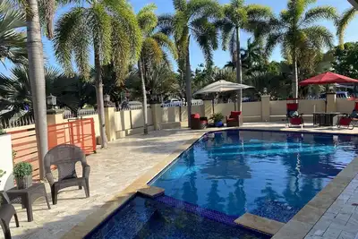 Image de GuestHome 5 minutes from Miami Airport with Heated Pool