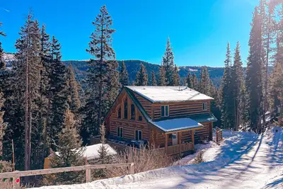 Image de July Special! Cabin with hot tub! Near FairPlay & Breck!