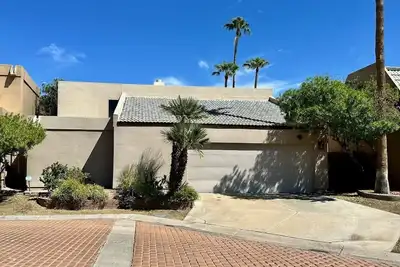 Image de Arizona Biltmore Resort Living at its finest! Walk to hotel, hiking, dining!