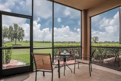 Image de River Strand Condominium with Golf Course Views - Golf Membership Included - Sunnyside Up