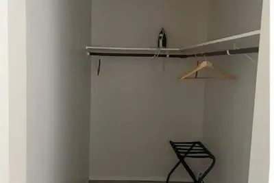 Image de Cozy Condo - Near downtown, Shops, Parks & More!