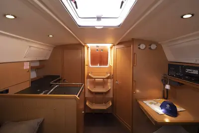 Image de Noche a Bordo en Lujoso Velero