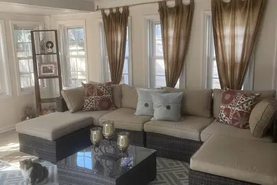 Image de Perfect house that’s located in the heart of Indy!