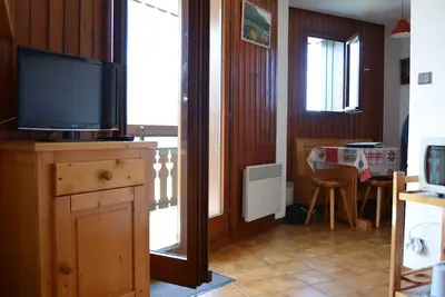 Image de Appartement 2 Pièces pour 4 Pers. avec Balcon et Parking à Châtel