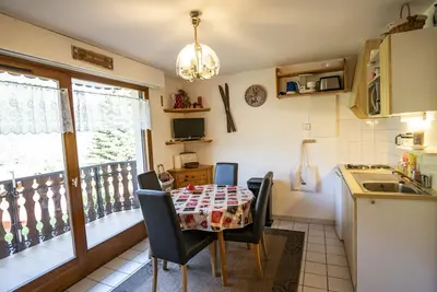 Image de Studio confortable à Châtel – 4 pers, balcon, expo S/O, proche du centre