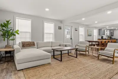 4-Br Timeless Farmhouse 3-min to Okemo