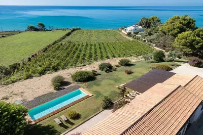 Image de Sea front house between Menfi and Selinunte3 bedrooms and 3 bathrooms