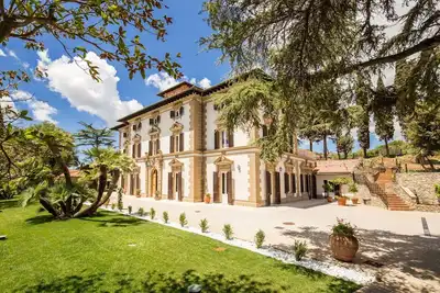 Image de Villa à Campiglia Marittima avec 8 chambres à coucher, 20 couchages