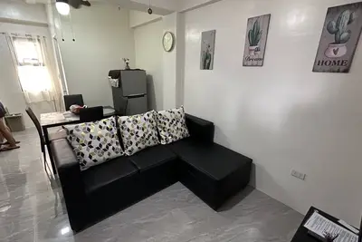 Image de Furnished 2 bedroom apartment (Unit 3)