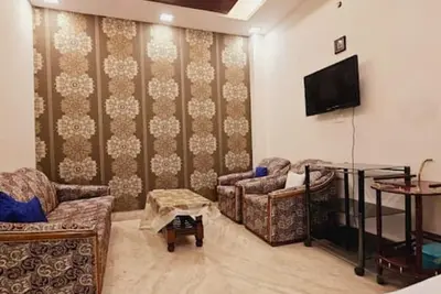 Image de 2bhk Apartment in Lajpat Nagar 4 near Market by HostMyStay