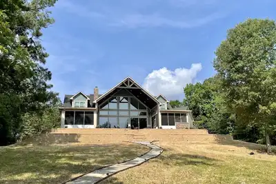 Image de Cypress Cove Pointe *Waterfront with Dock*