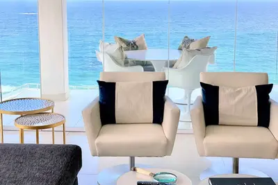 Image de Clifton Yolo Spaces : Clifton Beachfront Penthouse