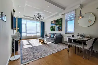 Image de Tsengeldekh•Chic 1 Br Apt•Queen bed•Mountain view
