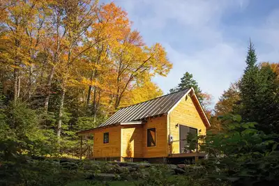 Image de The Pines Cabin | New Tiny Home Near Mt Snow!