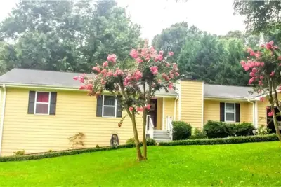 Image de Atlanta/Stone Mountain, fenced yard, washer dryer, Wi-Fi