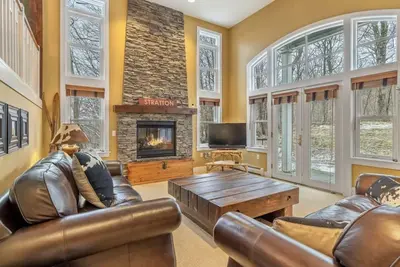 Image de Cozy Mountain Ski House with Summit Views!