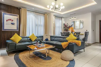 Image de Cantonments - Charming 1 Bedroom w/Pool View & Gym & Private Balcony
