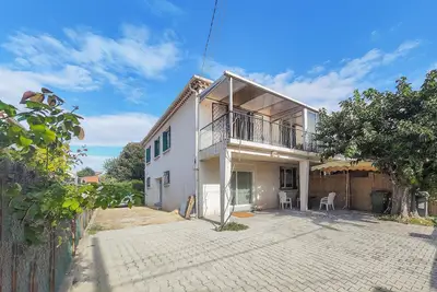 Image de Appartement cosy à Béziers avec Wi-Fi