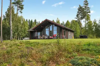 Image de Belle maison Ă Gunnarskog avec vue sur.