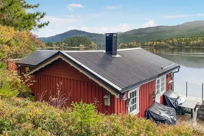 Image de Belle maison à Follafoss avec vue sur.