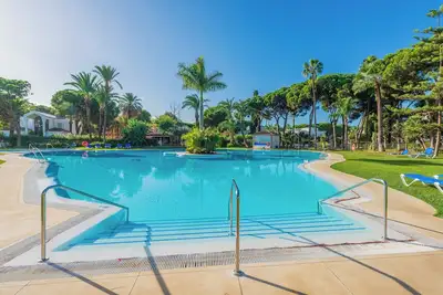 Image de Superbe penthouse à El Presidente avec Wi-Fi, 5 piscines et courts de tennis