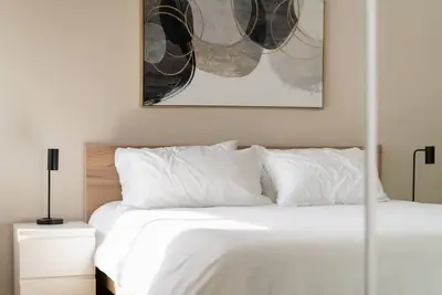 Image de Arena District Apartment close to Convention Centr