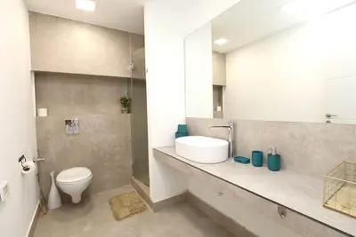 Image de Luxury Apartment next to Rothschild\n
