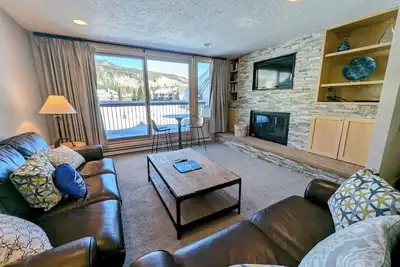 Image de Lake View, Top Floor, Modern, w/Pool & Hot Tub