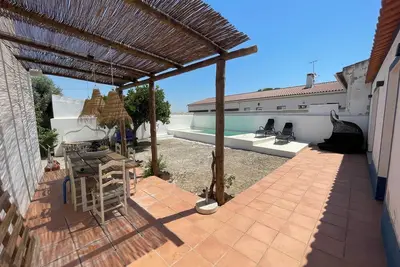 House with swimming pool near Monsaraz