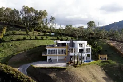 Image de Ultimate Luxury Villa, 40 Mins from Jmc Airport, Guatape El Peñol Dream Getaway!