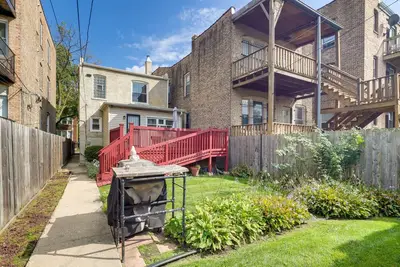 Image de Chic Chicago Abode: Steps from Magnificent Mile!