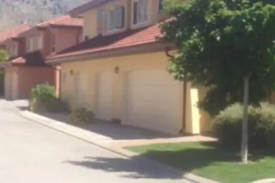 Image de Osoyoos Lakefront Townhome\n