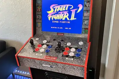 Image de HotTub Arcade Home 7 Beds 420Friendly