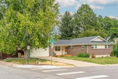 Image de Hot Tub, 3 Kings, Patio Dining, Huge Couch, 2 Bath