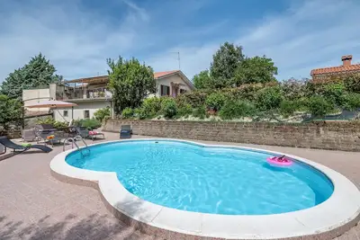 Image de Belle maison Ă Montasola avec Wi-Fi