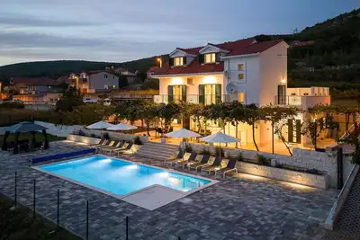 Image de Superbe maison Ă Dicmo Prisoje