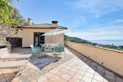 Image de Belle maison à Recco avec cuisine