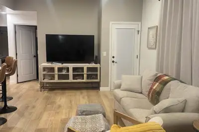 Image de Cozy Condo Retreat Steps to the River Walk!