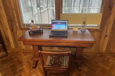 Image de Ms. Charline’s 2 Bdrm, 3 Bath Country Home Right Down Street From Utm Campus