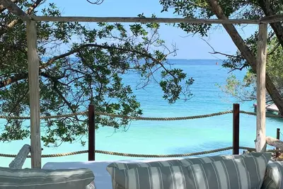 Image de Charming Caribbean Beachfront Island Villa