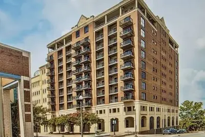 Image de Condo steps from downtown Tallahassee, Tucker Center, Famu, and Fsu