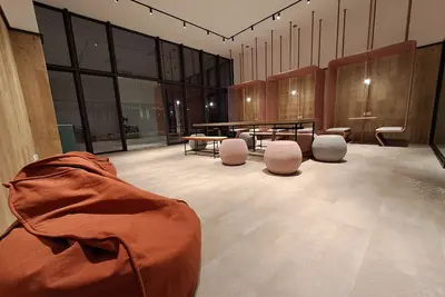 Image de Cozy Kl Home! 3min walk to Train Station & Malls