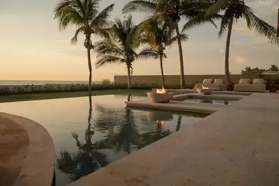 Image de Dreamy Beachfront Luxury House