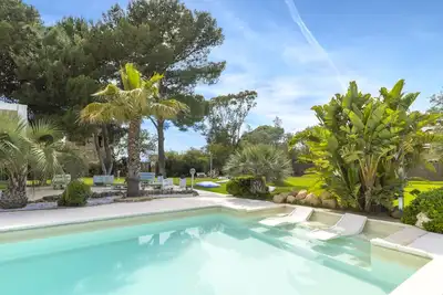 Villa 'Riví' avec vue sur mer, Wi-Fi et climatisation