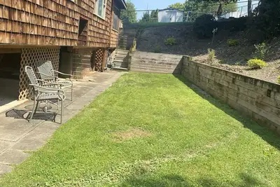 Image de Only 10 min to West Virginia University!