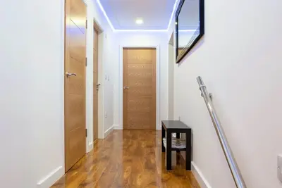 Image de Immaculately presented and equipped with everything you need